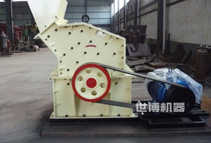1010細(xì)碎機(jī)生產(chǎn)車間