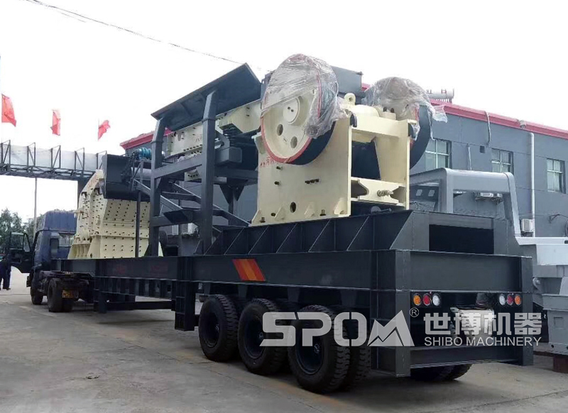 反擊式聯合碎石機