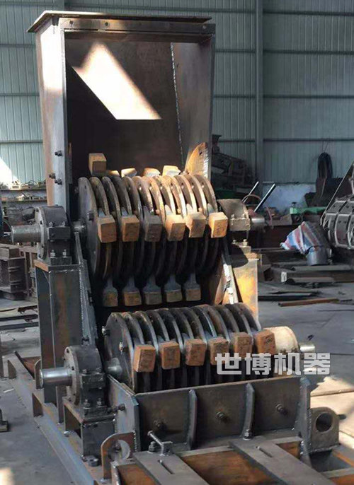 雙級錘式破碎機內部結構圖