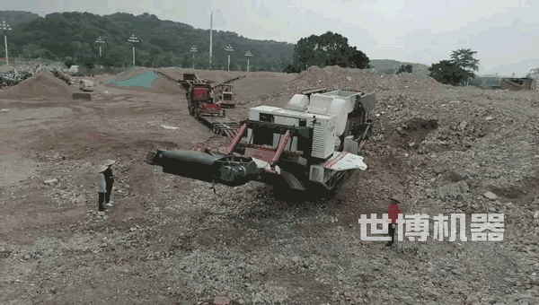 自走式移動破自動轉向